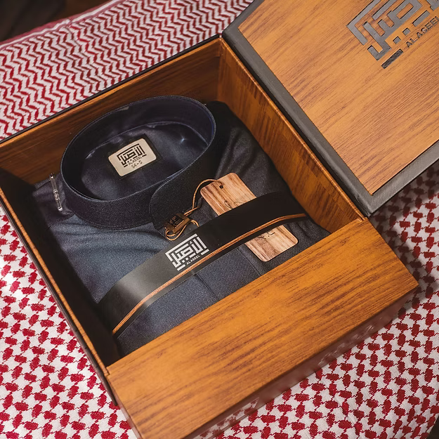 Al-Aseel Winter Thobe Black