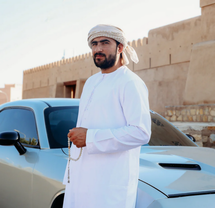 Men's Emirati Thobes